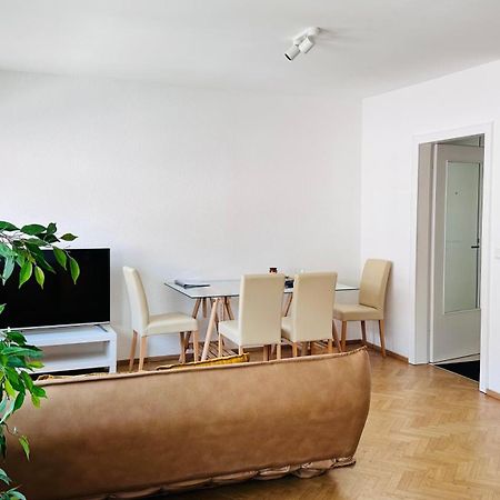New - Cozy Apartment,Kitchen,Netflix And More 에센 외부 사진